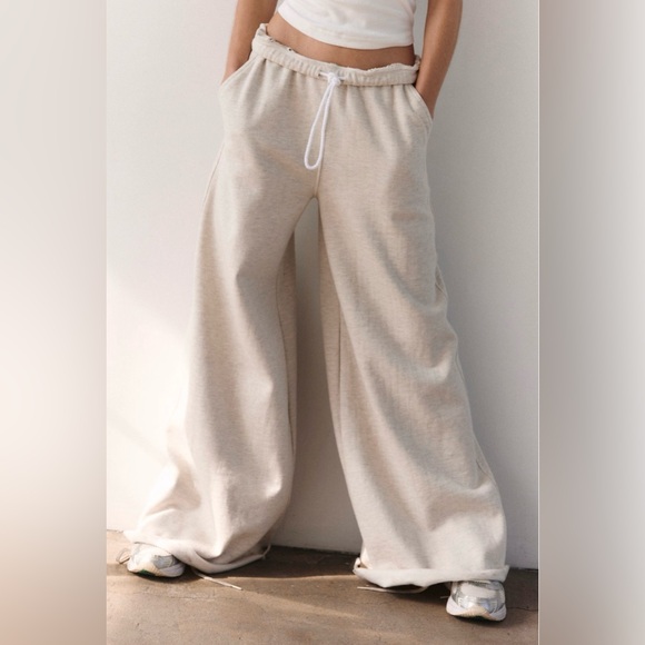 NWT Free People Movement For The Win Wide-Leg Pants In Color Oatmeal Heather - Picture 3 of 6